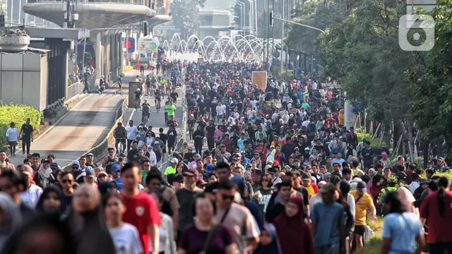MInggu Pagi, Warga Padati Jalan Sudirman-Thamrin Jakarta