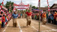 Ragam Lomba Kemerdekaan 17 Agustus 1945 HUT RI Ke-81 Ibu-Ibu Yang Penuh Gelak Tawa