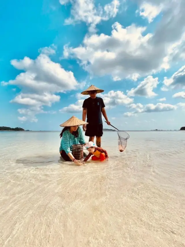 Dimas Anggara, Nadine Chandrawinata, Nadi Djiwa Anggara (Instagram/dimsanggara)