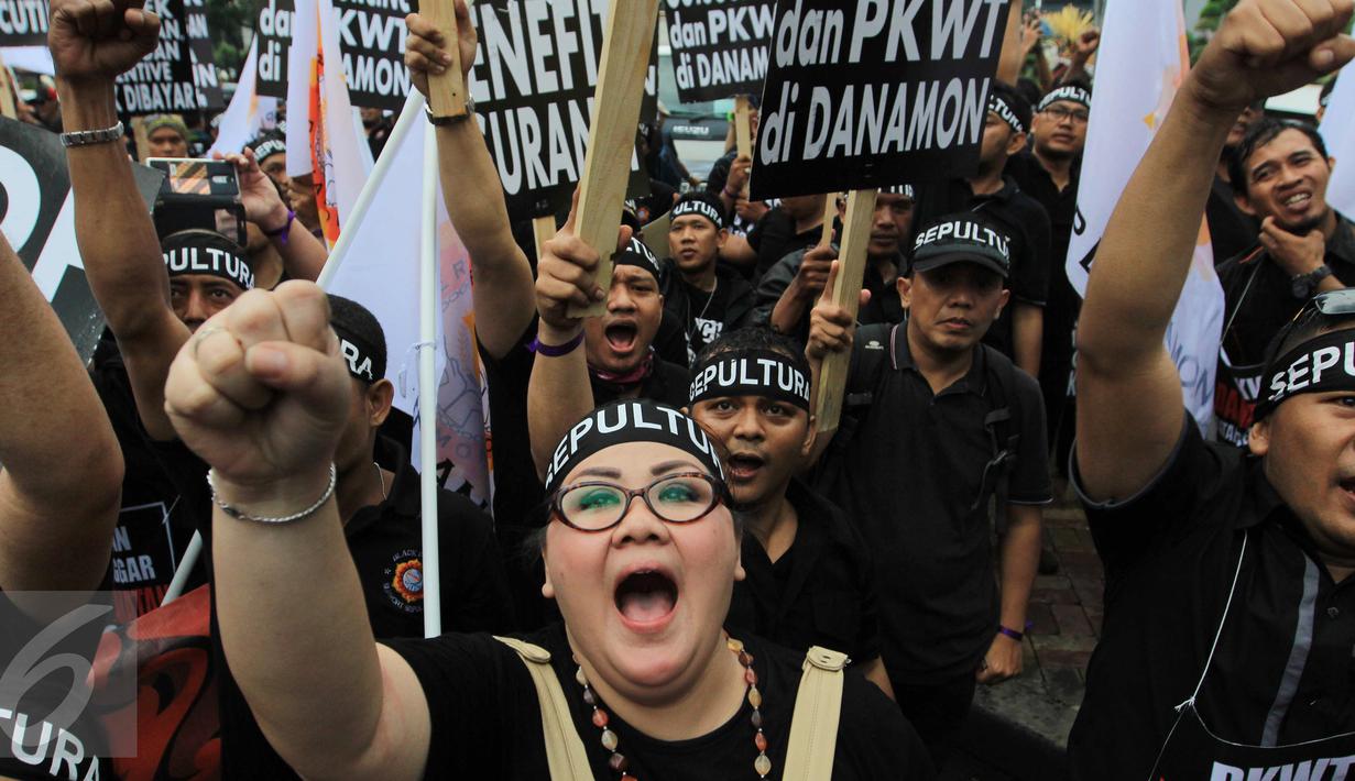 Tolak PHK, Karyawan Bank Danamon Serbu Kantor Pusat Danamon ...