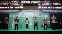 Pihak swasta yang berkontribusi dalam vaksinasi Covid-19 di Yogyakarta kali ini adalah Danone Indonesia, Grab Indonesia, dan Good Doctor.