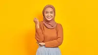 Tampil Modis Tanpa Ribet, Ini Rekomendasi Kaos Oversized Hijab Friendly yang Lagi Hits