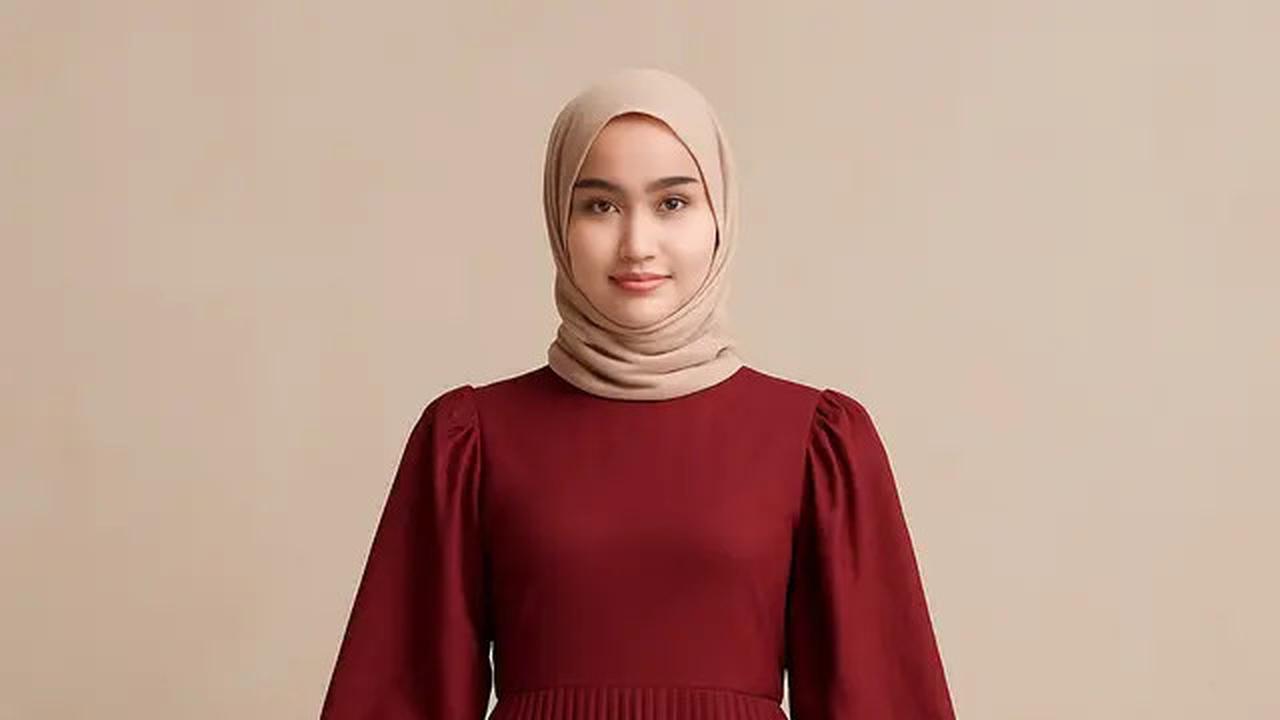 7 Model Gamis Kombinasi Plisket untuk Outfit Sehari-hari