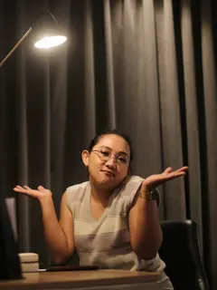 Sikap 12 Zodiak Menghadapi Orang yang Memandangnya Sebelah Mata./Copyright Fimela/Adrian Putra