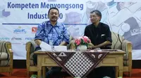 Ki-ka: Koordinator SEAMEO Cneter Indonesia, Gatot Hari Priowirjanto dan Kasubdit Kurikulum SMK Direktorat PSMK, Moch Widiyanto/Stella Maris.