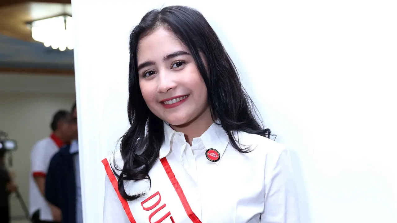 Prilly Latuconsina