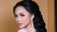 Suksed di dunia seni dan politik, ini cerita dari Krisdayanti di Fimela VIP (@krisdayantilemos)