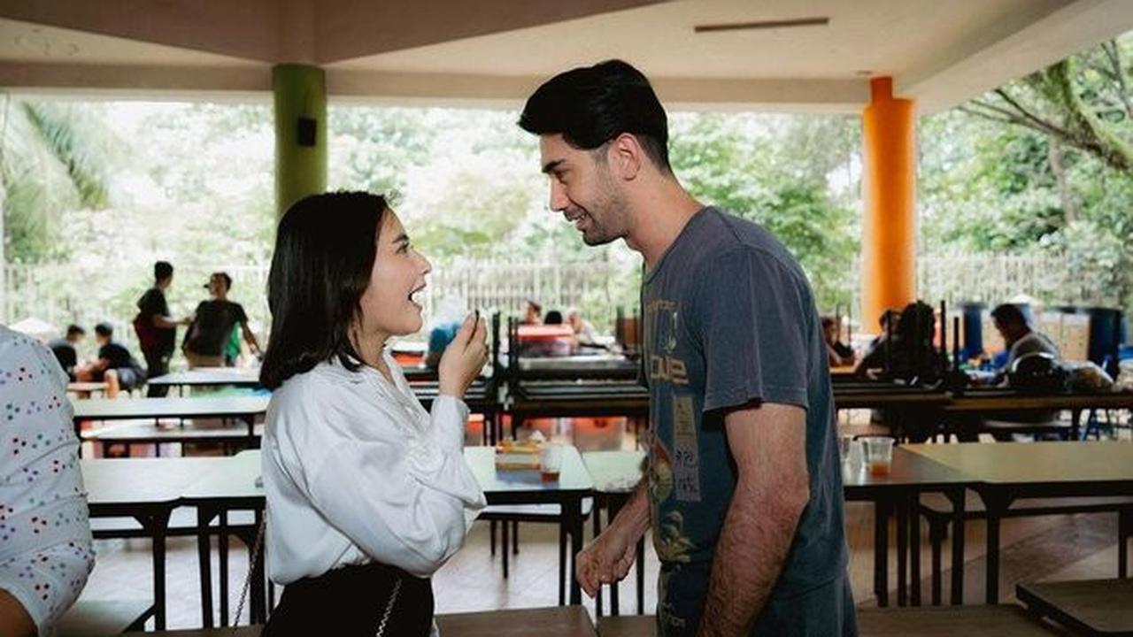 Prilly dan Reza Rahardian Sudah Go Public