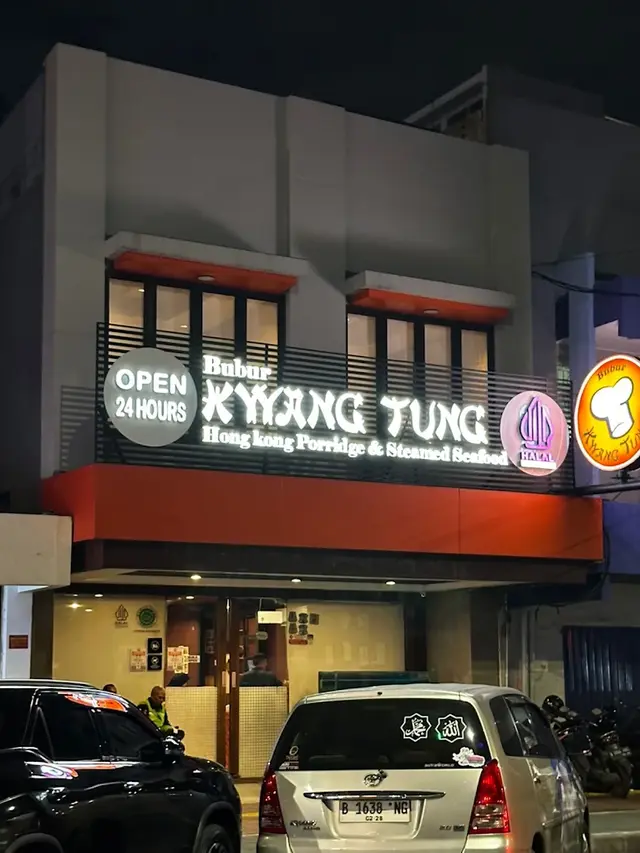 Rekomendasi Tempat Makan Malam di Dekat Stasiun Gambir