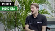 Berita video wawancara mantan pemain Barcelona, Gaizka Mendieta, tentang laga panas melawan Real Madrid bertajuk El Clasico.