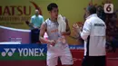 Di game pertama, duel antara Jonatan Christie melawan Kenta Nishimoto berlangsung ketat dan sengit. (Liputan6.com/Helmi Fithriansyah)