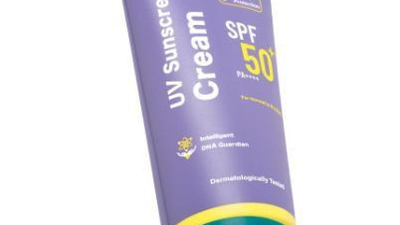 10. UV Sunscreen Cream SPF 50+ PA++++<br>