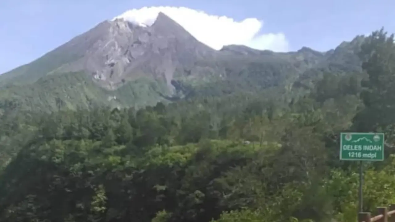 Pendaki Ilegal Gunung Merapi yang Ditangkap Mendaki pada Dini Hari, Profesinya dari Pelajar sampai Pekerja