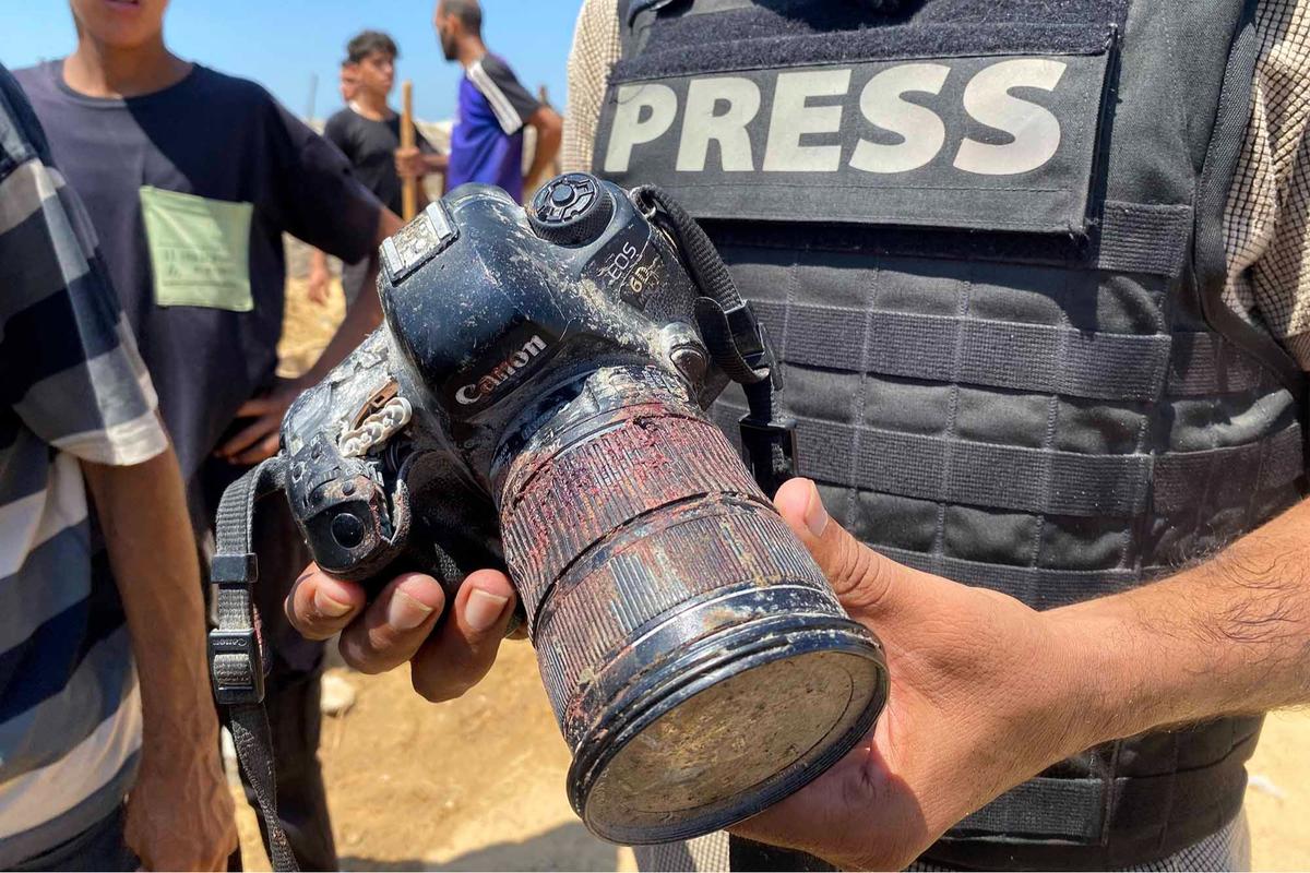 FOTO: Serangan Israel ke RS Nasser Tewaskan 5 Jurnalis, Total 245 Wartawan Gugur di Gaza