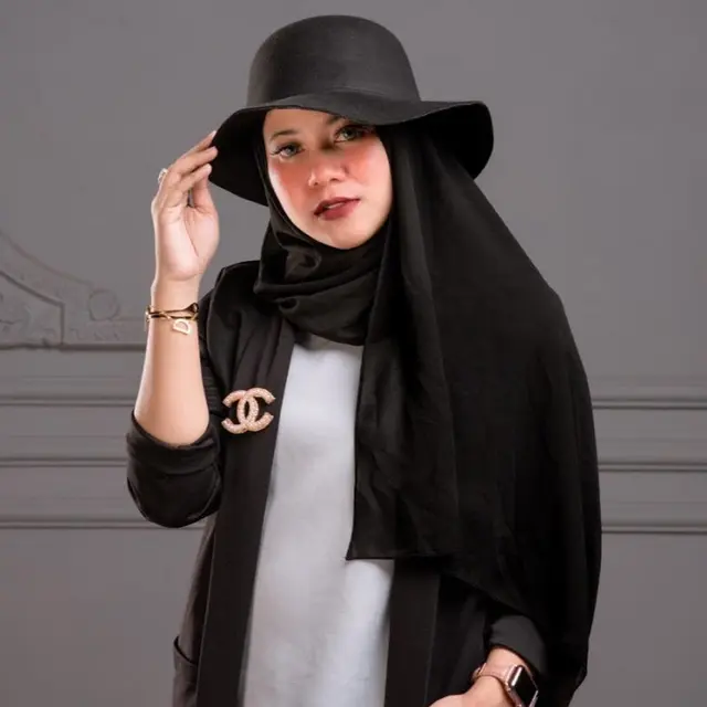 Selebgram Andhita Irianto