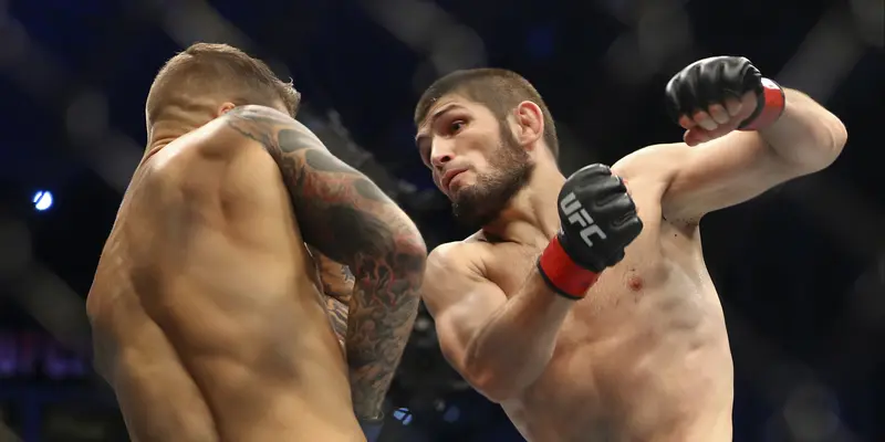 Khabib Nurmagomedov Bungkam Dustin Poirier di UFC 242