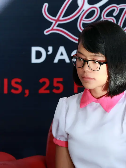 Demi menunjukan eksistensinya sebagai penyanyi dangdut, ia merilis single 'Zapin Melayu'. (Foto: Deki Prayoga/Bintang.com)