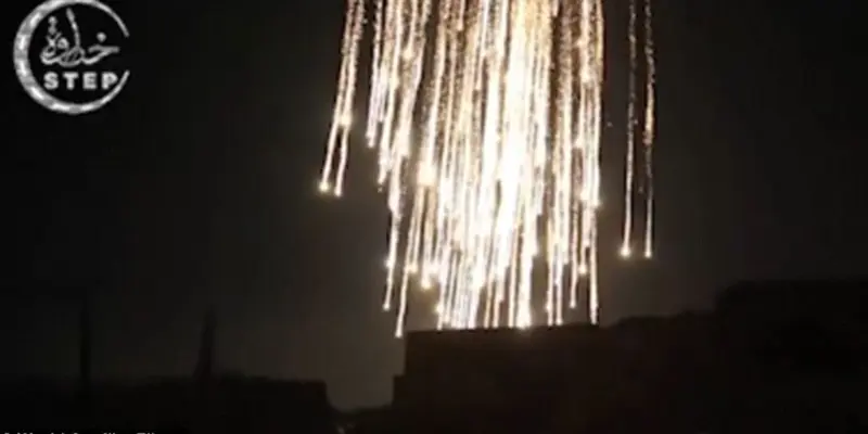 20151201-Militer Rusia Terus Serang ISIS dengan Senjata Kimia