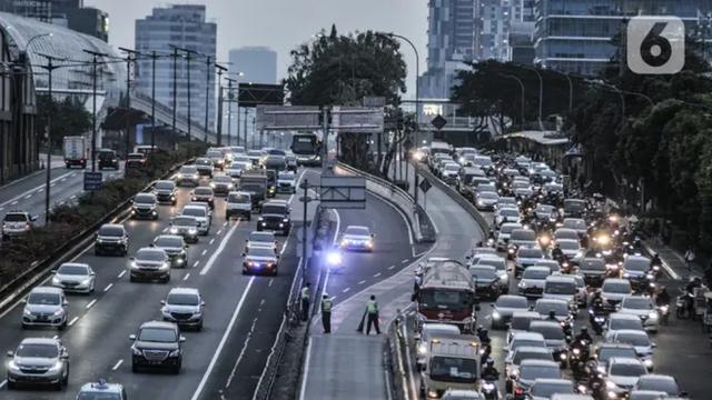 Ganjil genap Jakarta.