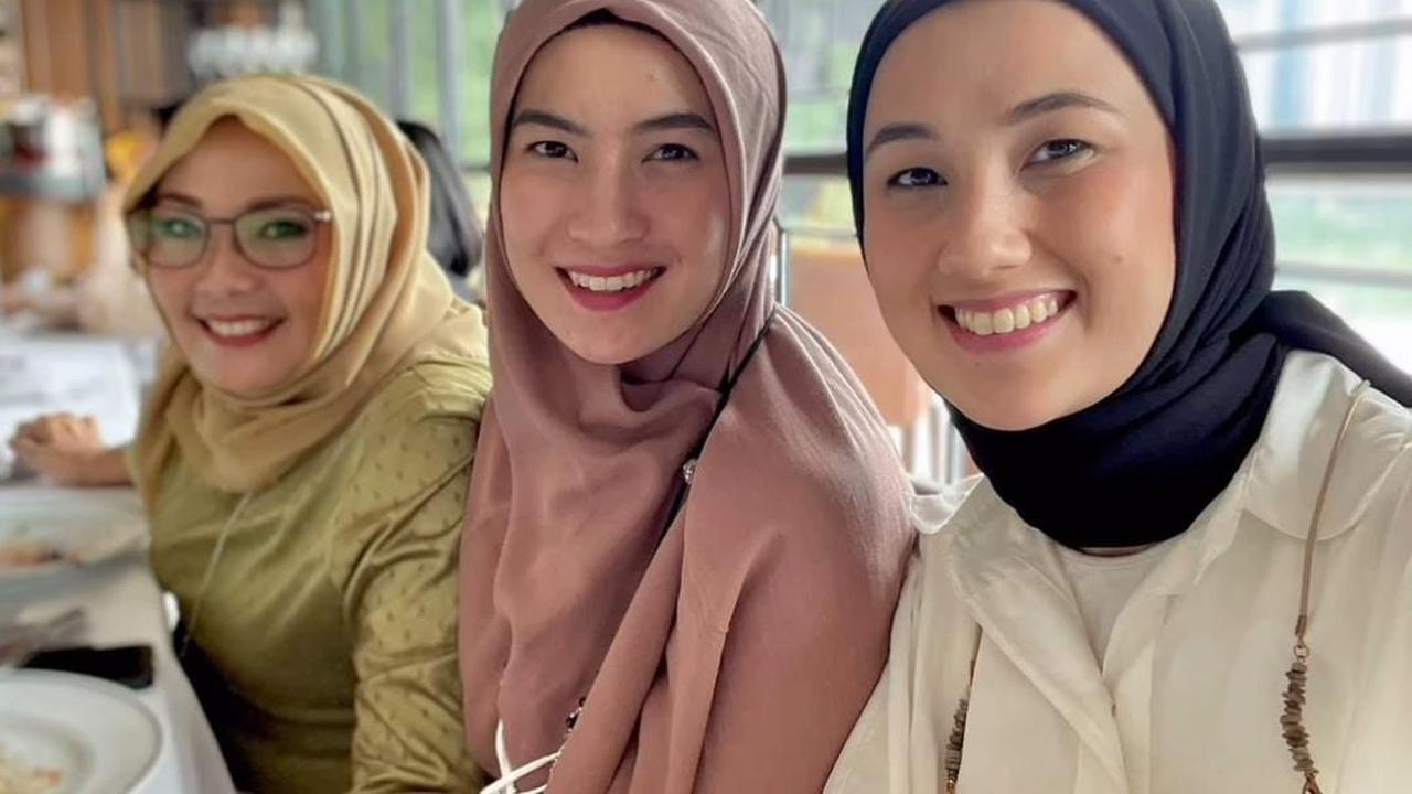 7 Potret Adik Andhika Pratama yang Cantik-cantik, Wajah Mirip Elea Anak Ussy Sulistiawaty