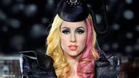 Lady Gaga dari Kecil Terbiasa Lari-lari Sambil Telanjang