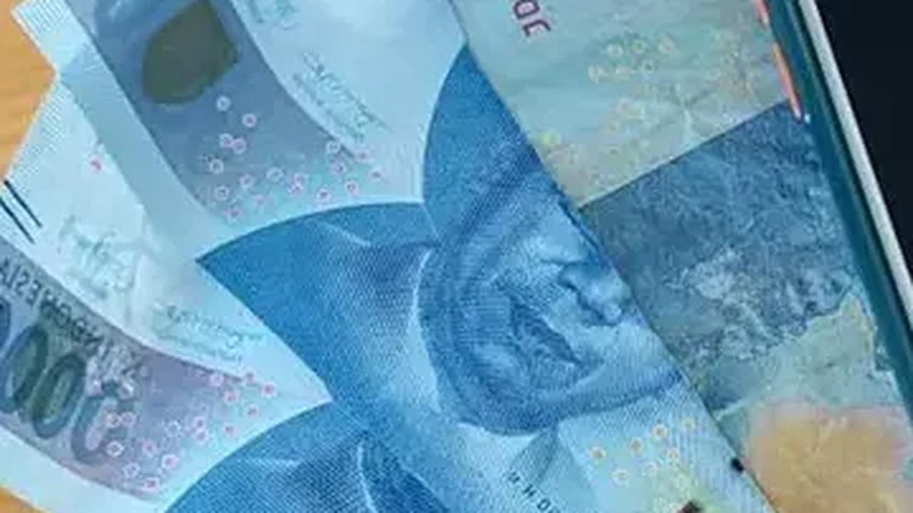 OJK Ultimatum 26 Perusahaan Pinjol Penuhi Aturan Minimal Ekuitas Rp2,5 Miliar Sampai 4 Oktober 2023