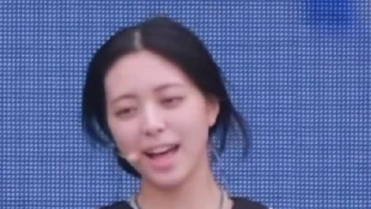 Yuna ITZY tanpa makeup