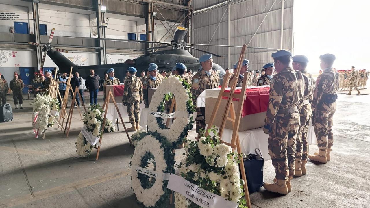 FOTO: Penghormatan Terakhir  Tiga Prajurit TNI yang Gugur di Lebanon