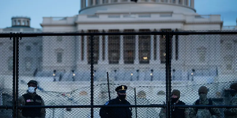 Situasi Capitol Hill usai penyerbuan pendukung Donald Trump
