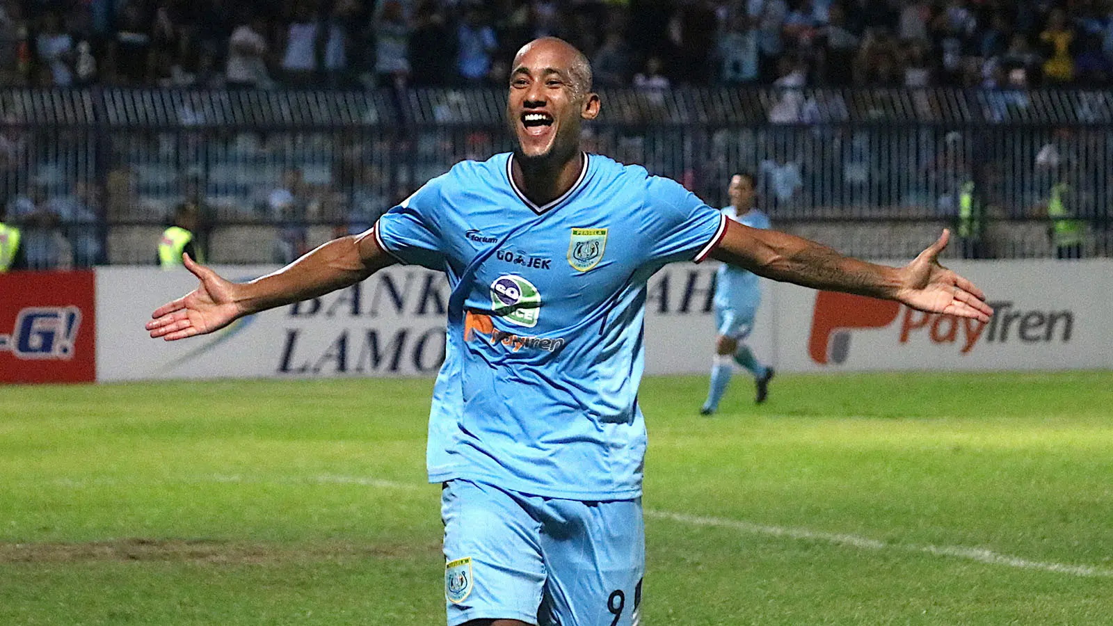 Striker Persela di Liga 1 2018, Loris Arnaud. (Bola.com/Aditya Wany)