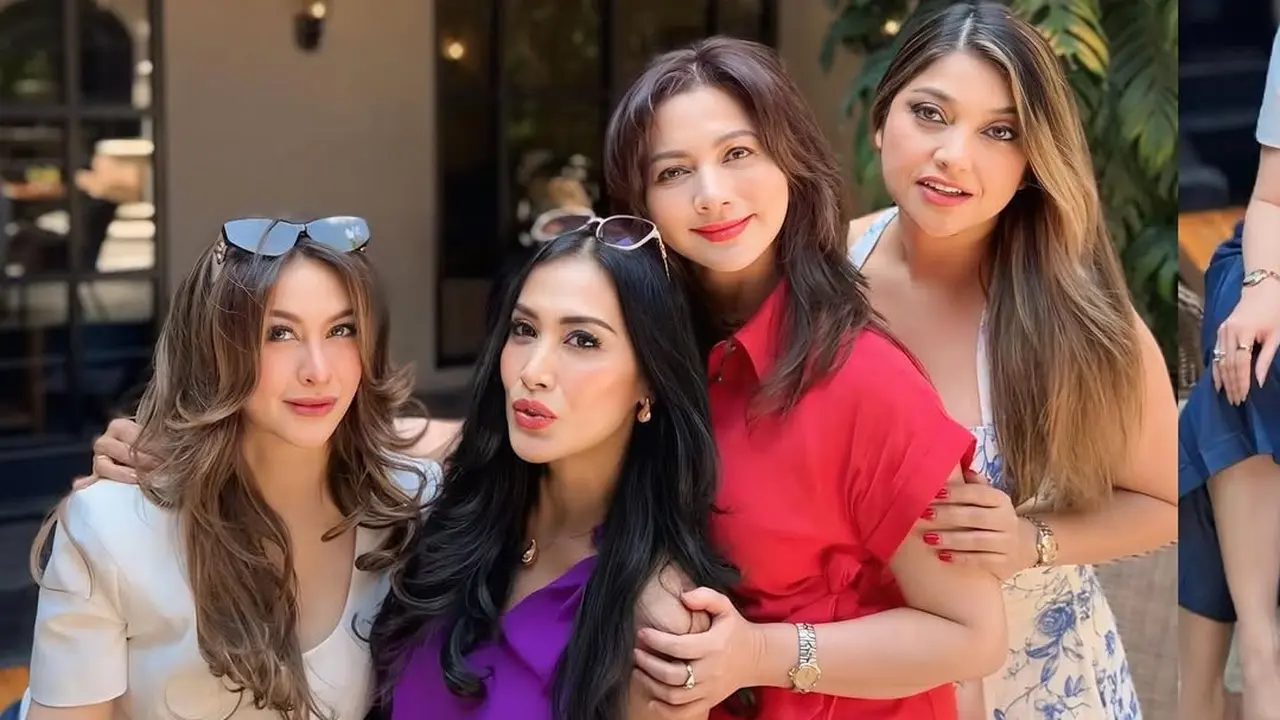 Sarah Azhari Reuni dengan Bintang Sinetron 90-an (Foto: Instagram @dps_diahpermatasari)