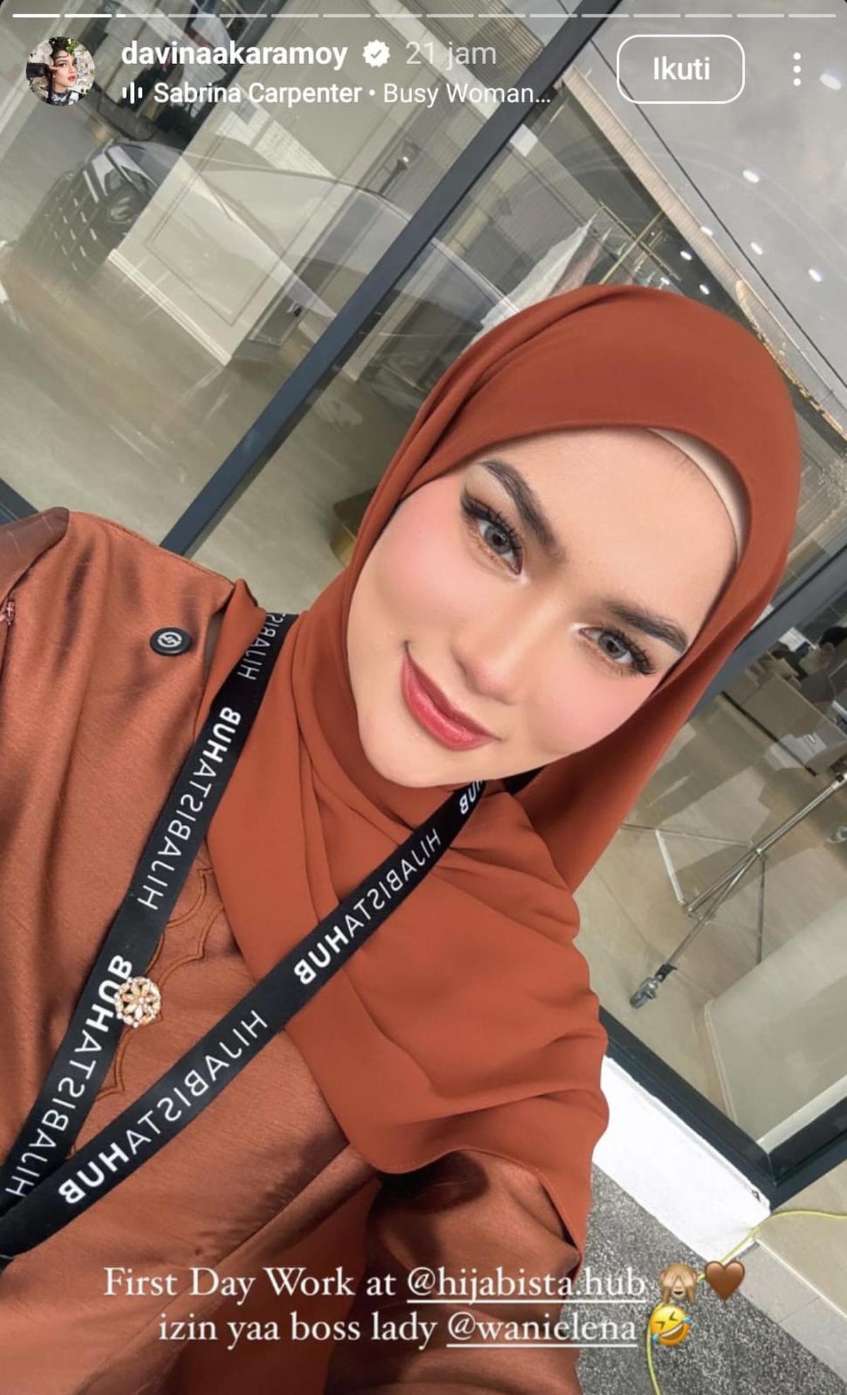 Pemotretan Terbaru Davina Karamoy dengan Hijab, Cantik Memukau dengan Makeup Timur Tengah
