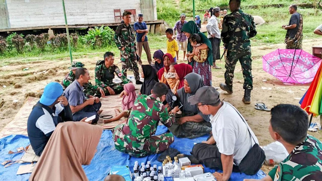 FOTO: Akses Terbatas Tantangan Pelayanan Kesehatan di Lokasi Bencana Gayo Lues