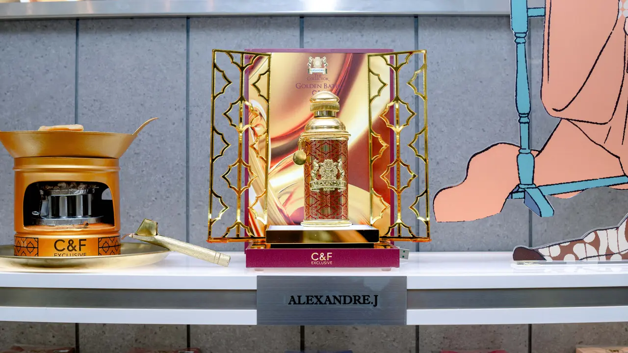 The Golden Batik, Koleksi Parfum Prancis dengan Batik Kawung yang Diproduksi Cuma 1.500 Botol