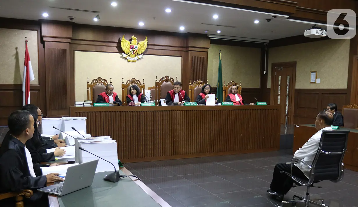 Suasana sidang lanjutan terdakwa kasus korupsi proyek KTP Elektronik Markus Nari di Pengadilan Tipikor, Jakarta, Senin (28/10/2019). Sidang tersebut beragenda tuntutan dari JPU, Markus Nari dituntut 9 tahun dan denda Rp 900 juta. (Liputan6.com/Herman Zakharia)