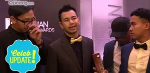 Raffi Ahmad santai menanggapi kabar perselingkuhannya dengan Ayu Ting Ting. Ia juga membantah kabar dirinya dipukul karena perselingkuhan. 