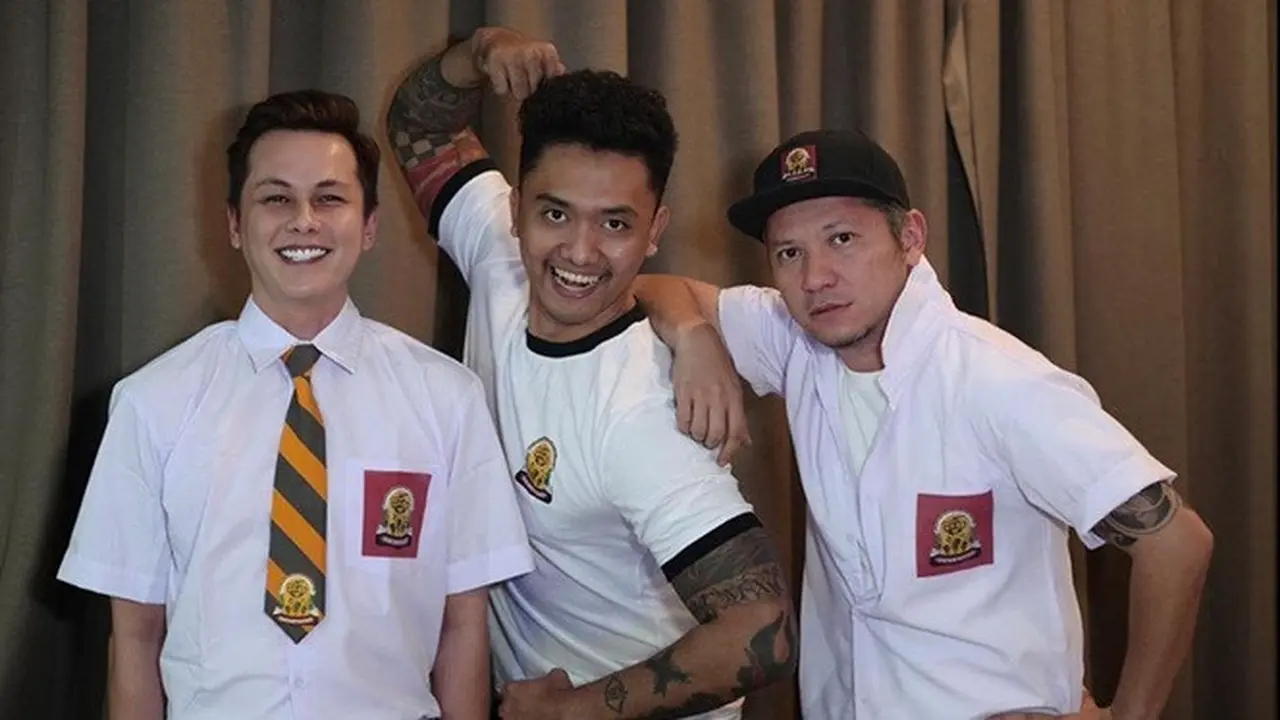 Kembali Tampil Bersama, 7 Potret Kompak Gading Marten dan Geng Semprul