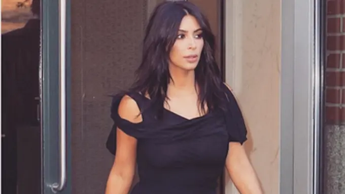 [Bintang] Kim Kardashian