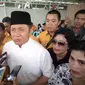 Cagub Sumsel Herman Deru mengklaim kemenangan performa saat kampanye Pilkada Sumsel (Liputan6.com / Nefri Inge)