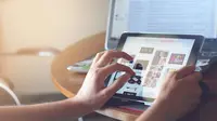 Ilustrasi sedang menggunakan tablet © (Pixabay/pexels.com)