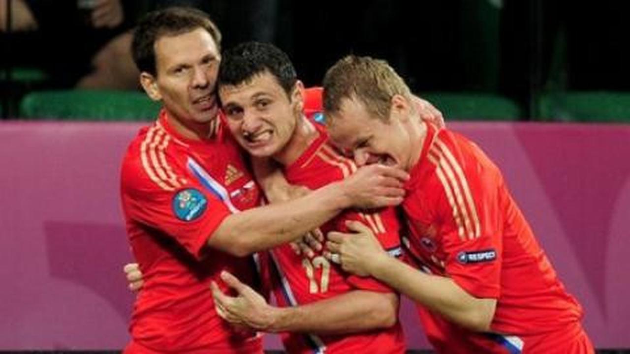 Pahlawan Rusia kagumi suporter Ceko