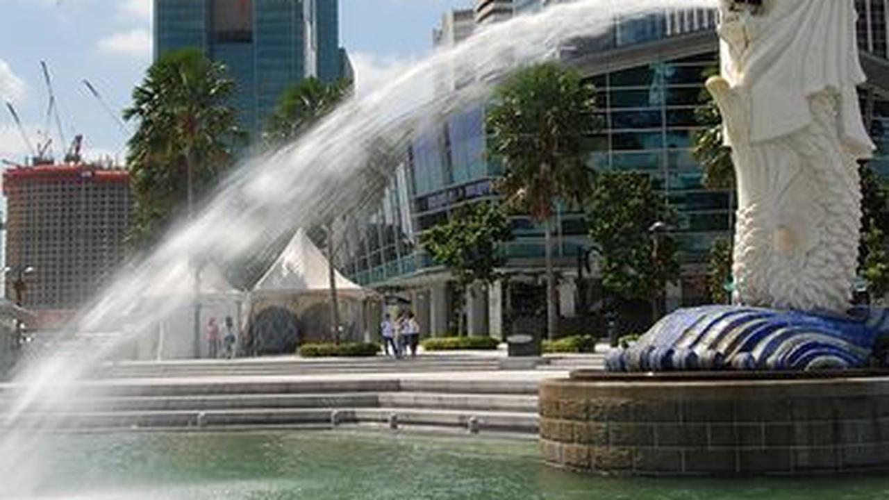 Baru-baru ini, banyak pelajar Indonesia yang memutuskan pindah kewarganegaraan ke Singapura.