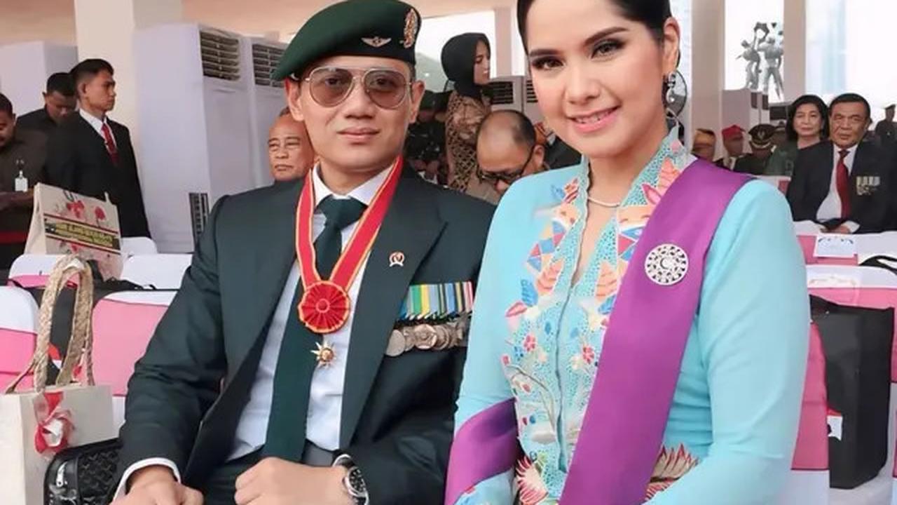 6 Potret Memukau Annisa Pohan Berkebaya di HUT TNI ke-79, Setia Dampingi Suami