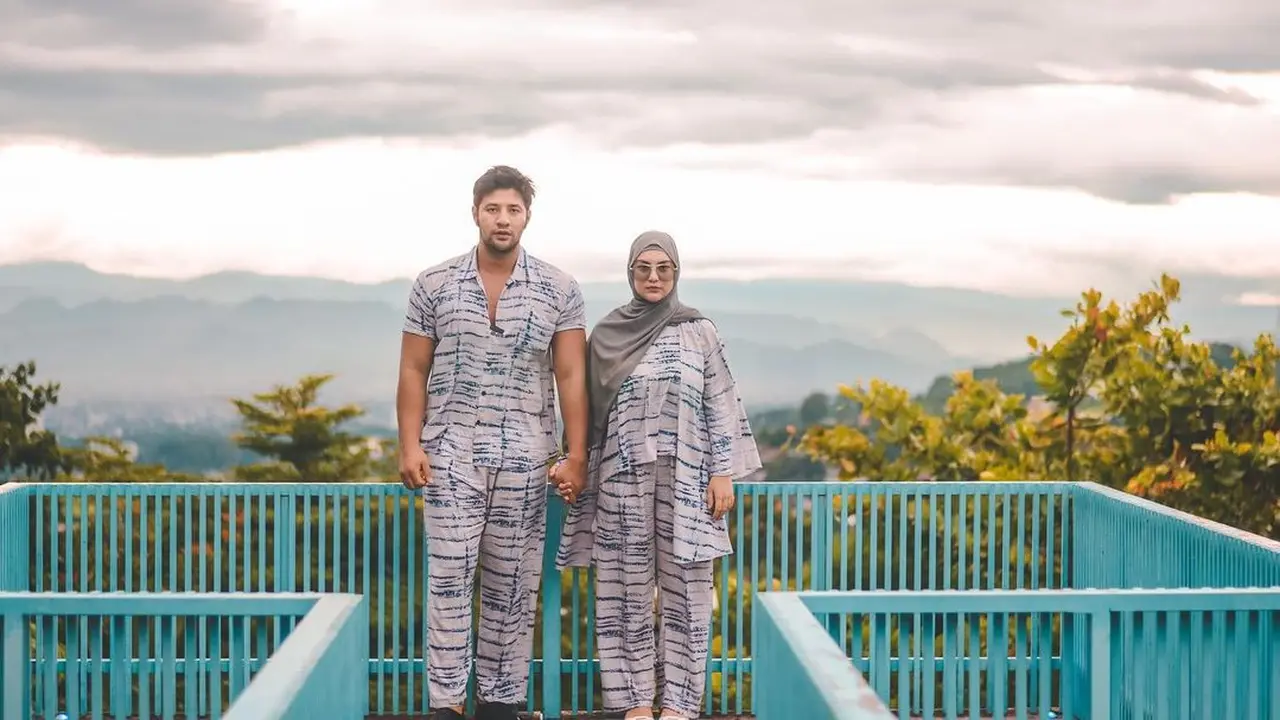 Ammar Zoni dan Irish Bella