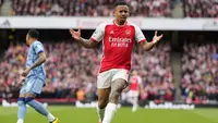 Penyerang Arsenal, Gabriel Jesus saat menghadapi Aston Villa pada pekan ke-32 Liga Inggris 2023/2024 di Emirates Stadium, Minggu (15/4/2024). (AP Photo/Kirsty Wigglesworth)
