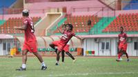 Latihan tim Persita Tangerang jelang menghadapi PSIS Semarang di BRI Liga 1 2021/2022. (Persita Media)