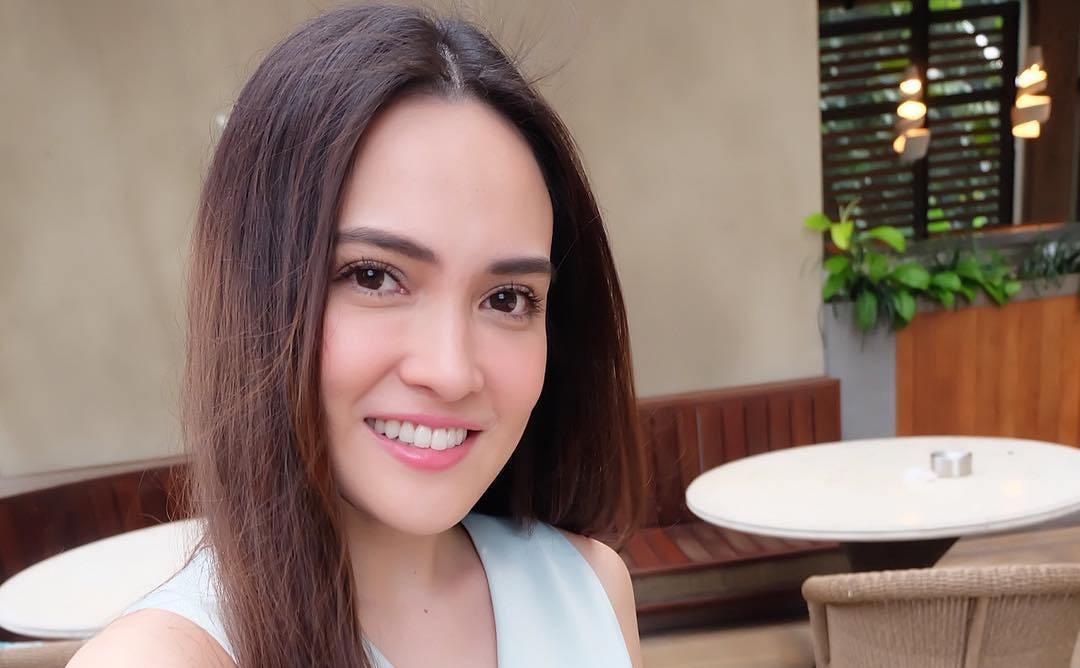 Shandy Aulia Seksi Goyang Despacito di Kamar  Mandi 