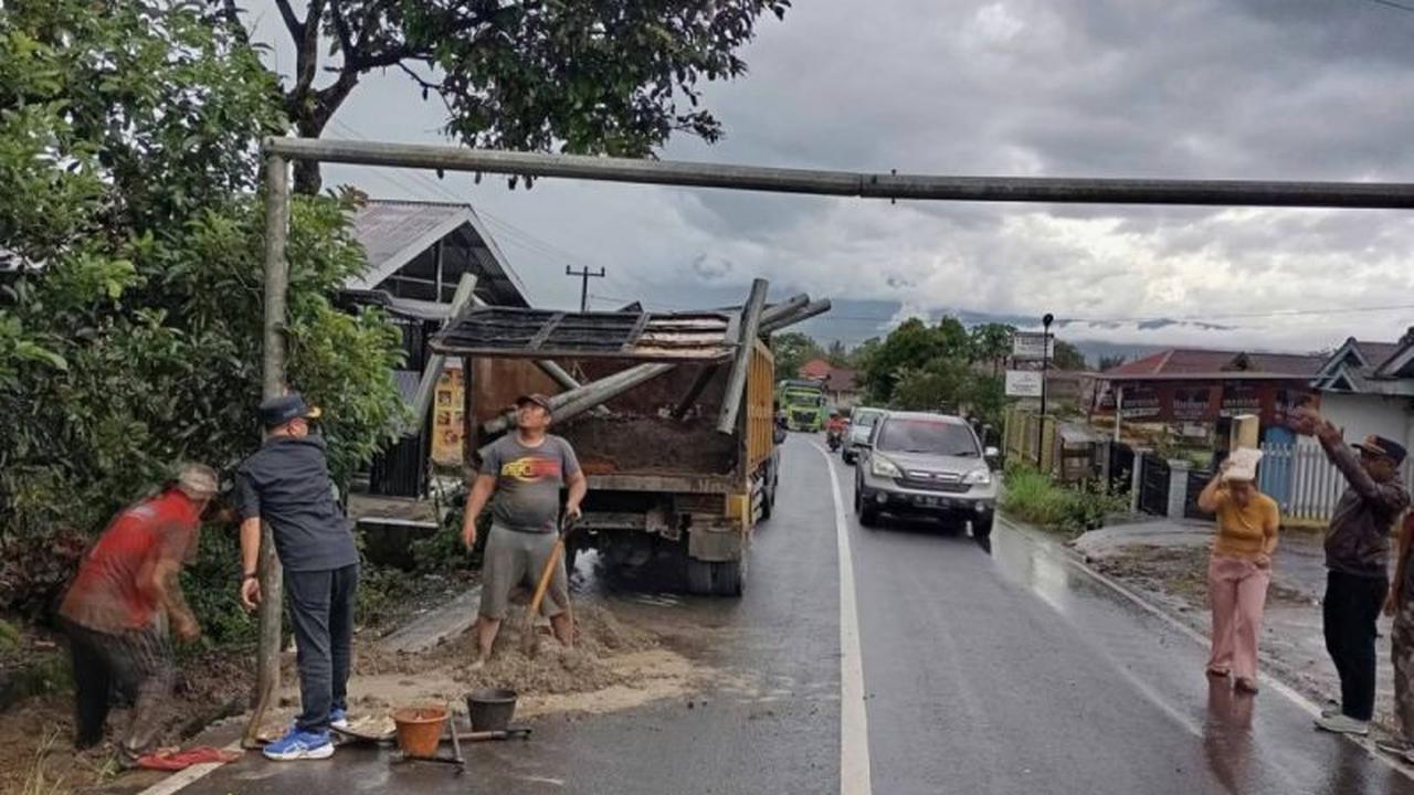 Pemkab Rejang Lebong Pasang Portal Jalan, Batasi Kendaraan Berat Demi Cegah Kerusakan