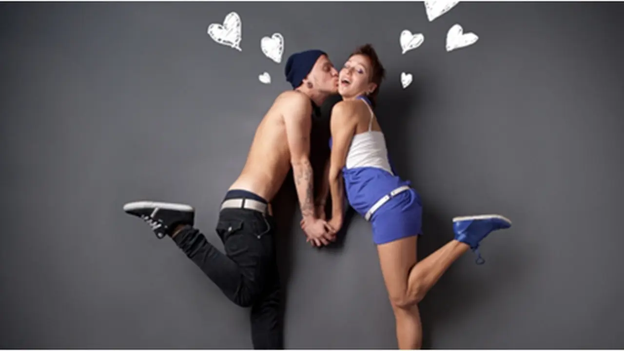 (C) shutterstock