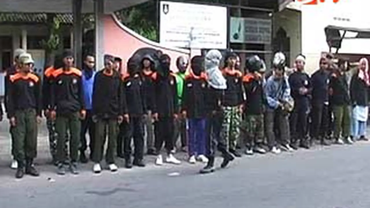 120430atolak-gafatar.jpg